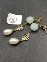 A pair of jade and pearl 14ct gold earrings 4g inc