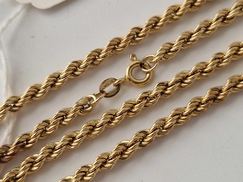 A long rope twist neck chain 9ct 28” 7.3g - Image 2 of 2