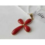 18ct gold marked coral set pendant designed as a cross