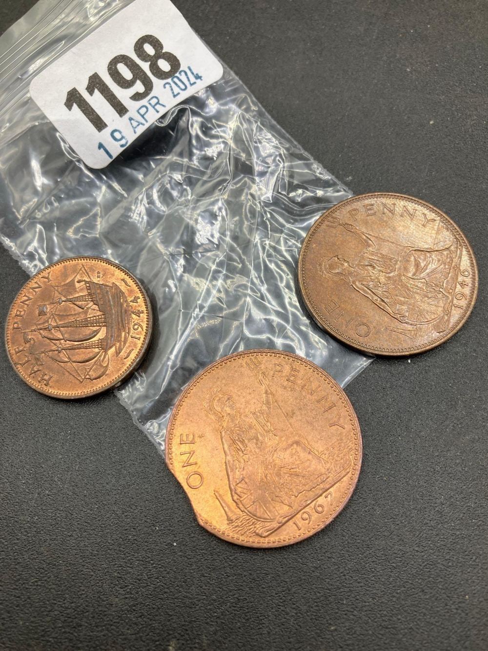 Miss struck 1967 penny and 2 old coins - Image 2 of 2
