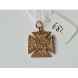 Maltese cross pendant 9ct, 2.6 g