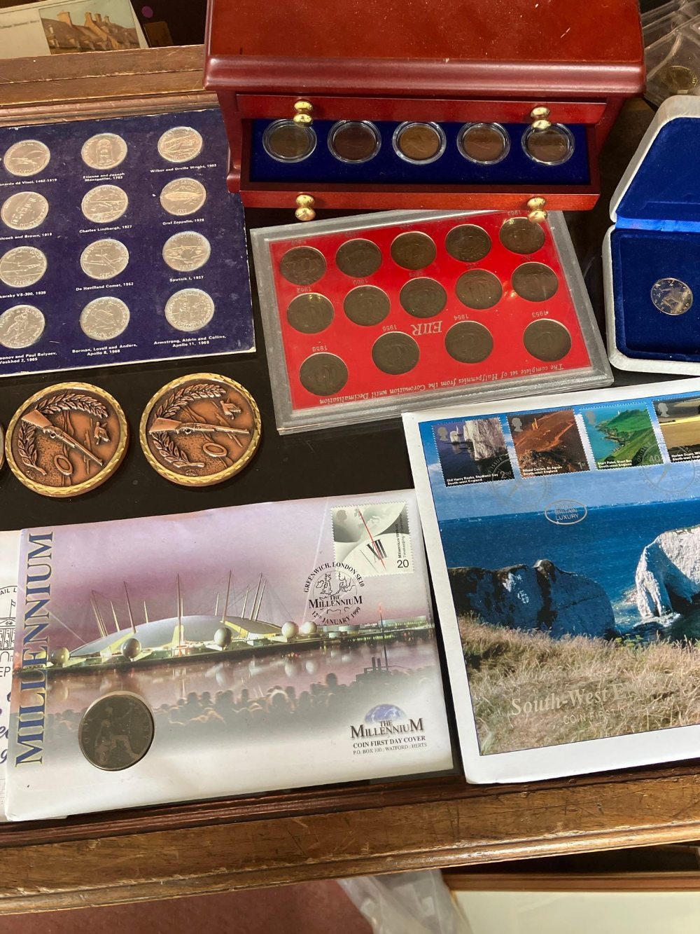 Large lot GB coin sets etc - Image 4 of 5