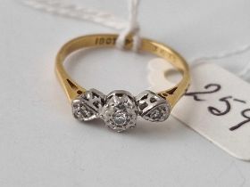 An art deco 18ct gold & platinum diamond three stone ring size P 2.5g