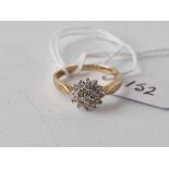 9ct gold diamond cluster ring, size L, 2g