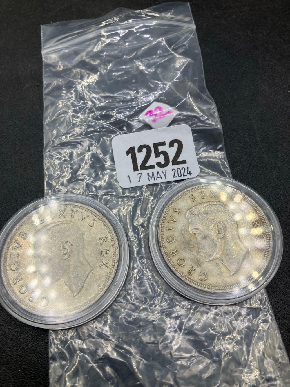 Silver crowns 1951 & 1952 in capsules, High Grade - Image 2 of 2