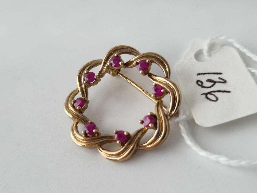 A circular brooch set with ruby's 9ct 3.5 gms - Image 2 of 3