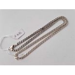 A narrow silver neck chain 15 gms