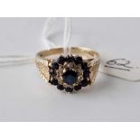 Vintage sapphire & diamond 9ct cluster ring size R 3.5g