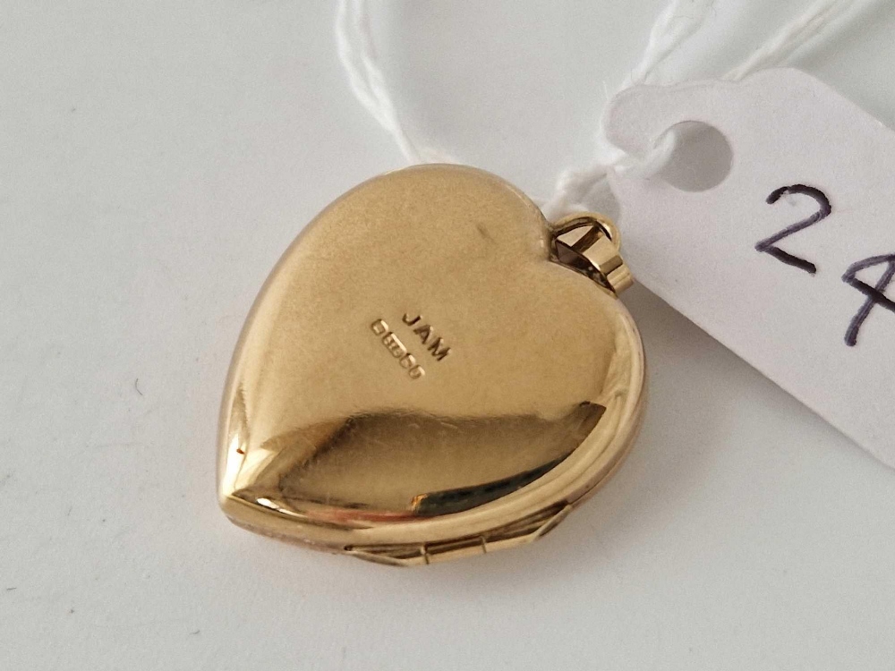 A heart shaped locket 9ct 4 gms - Image 3 of 4