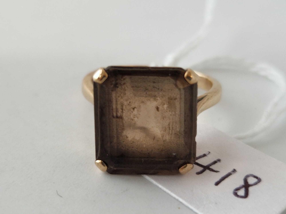 A Vintage rectangular citrine set ring 9ct size O 4.9 gms - Image 2 of 3