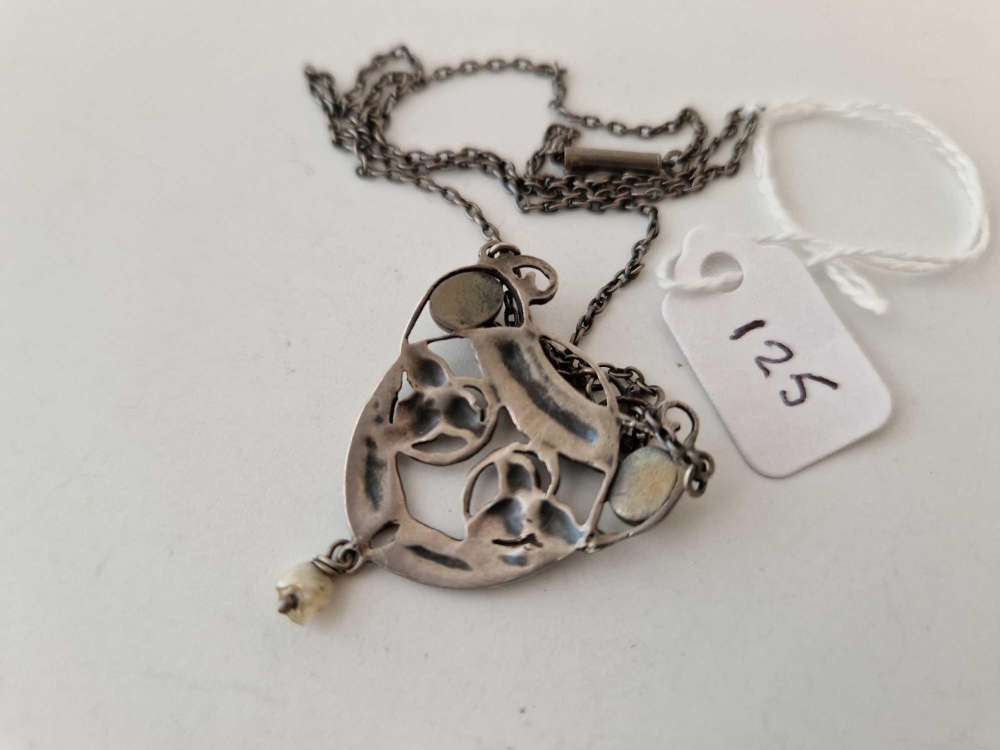 A Edwardian silver enamel and MOP art nouveau pendant necklace - Image 3 of 3