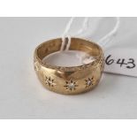 A gypsy set three stone diamond ring 9ct size T 5.5 gms