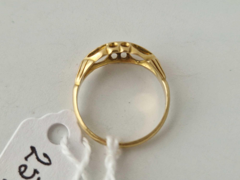 A Edwardian diamond ring 18ct gold Chester 1910 size M 2.4 gms - Image 3 of 3