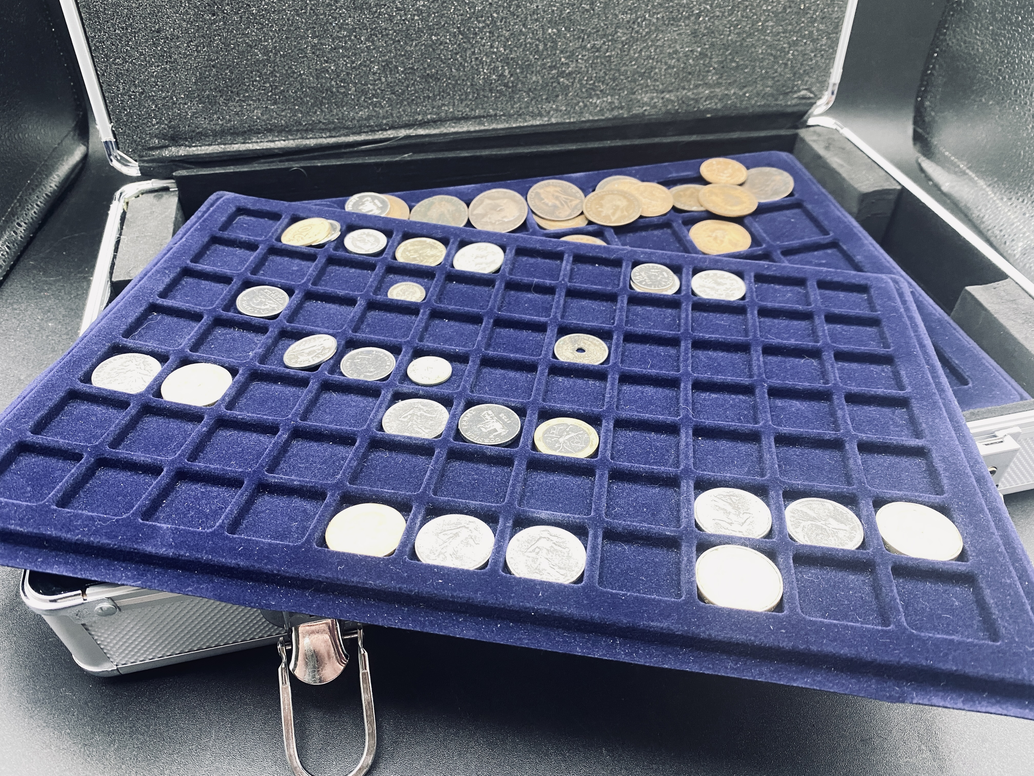 Case of coins