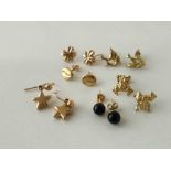 Six pairs of earrings 9ct frogs dolphins etc.