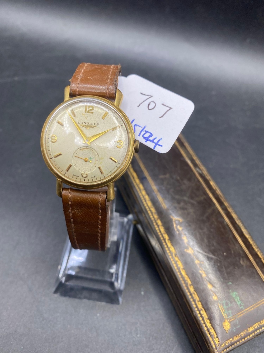 A LONGINES GENTS WRIST WATCH WITH SECONDS DIAL 18CT GOLD ON LEATHER STRAP 35GMS INC. IN LONGINES - Image 2 of 2