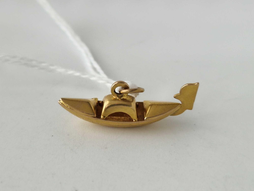 A Gondola charm 18ct gold 1.7 gms - Image 2 of 3
