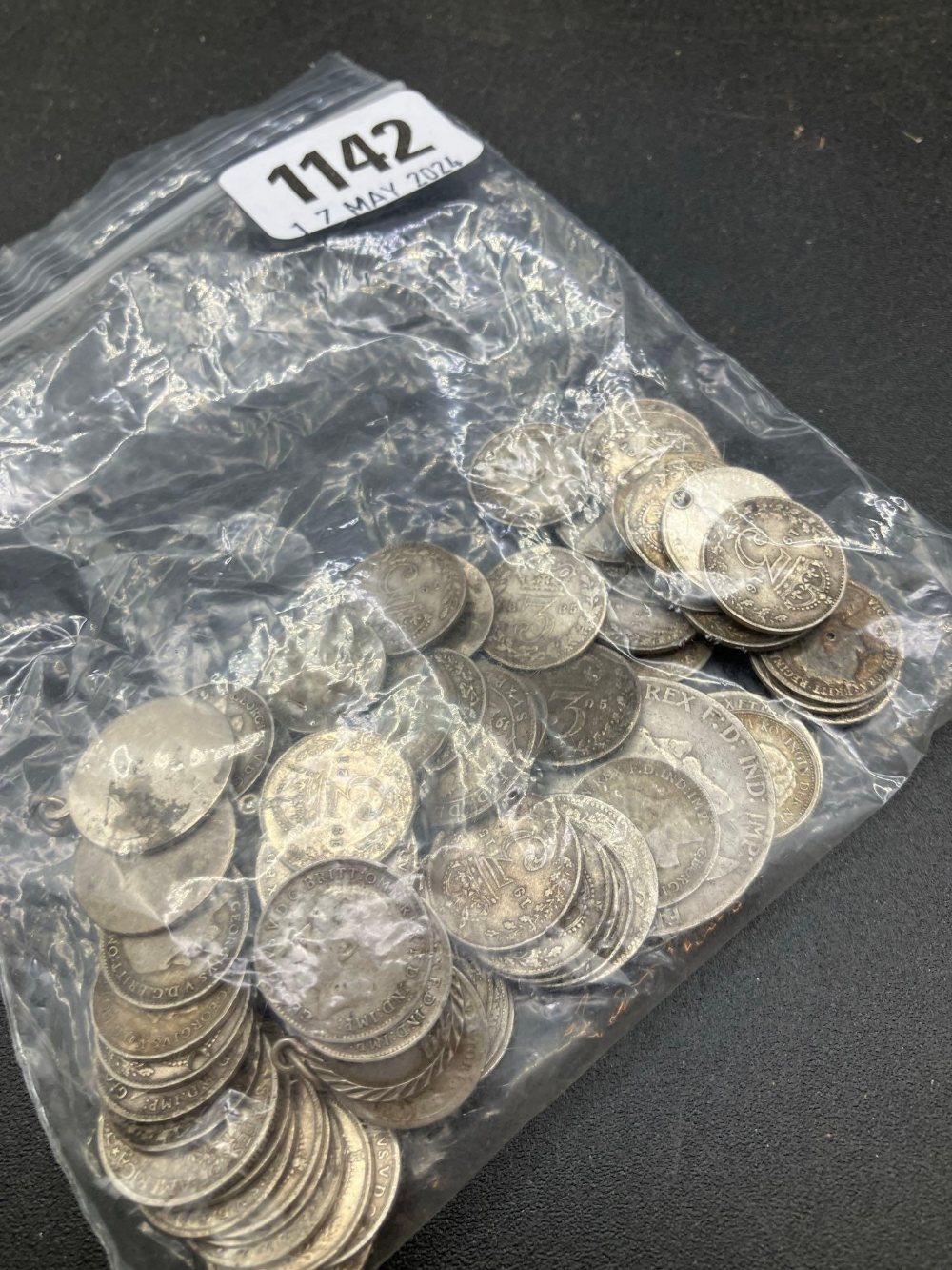 Qty of pre 1920 silver coins, 124g