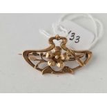 A art nouveau brooch 9ct 2.8 gms