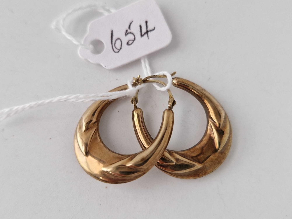 A pair of hoop earrings 9ct 1.7 gms - Image 2 of 2