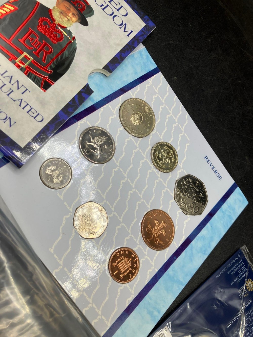 £5 coin in folder (2) + Mint set - Image 2 of 2