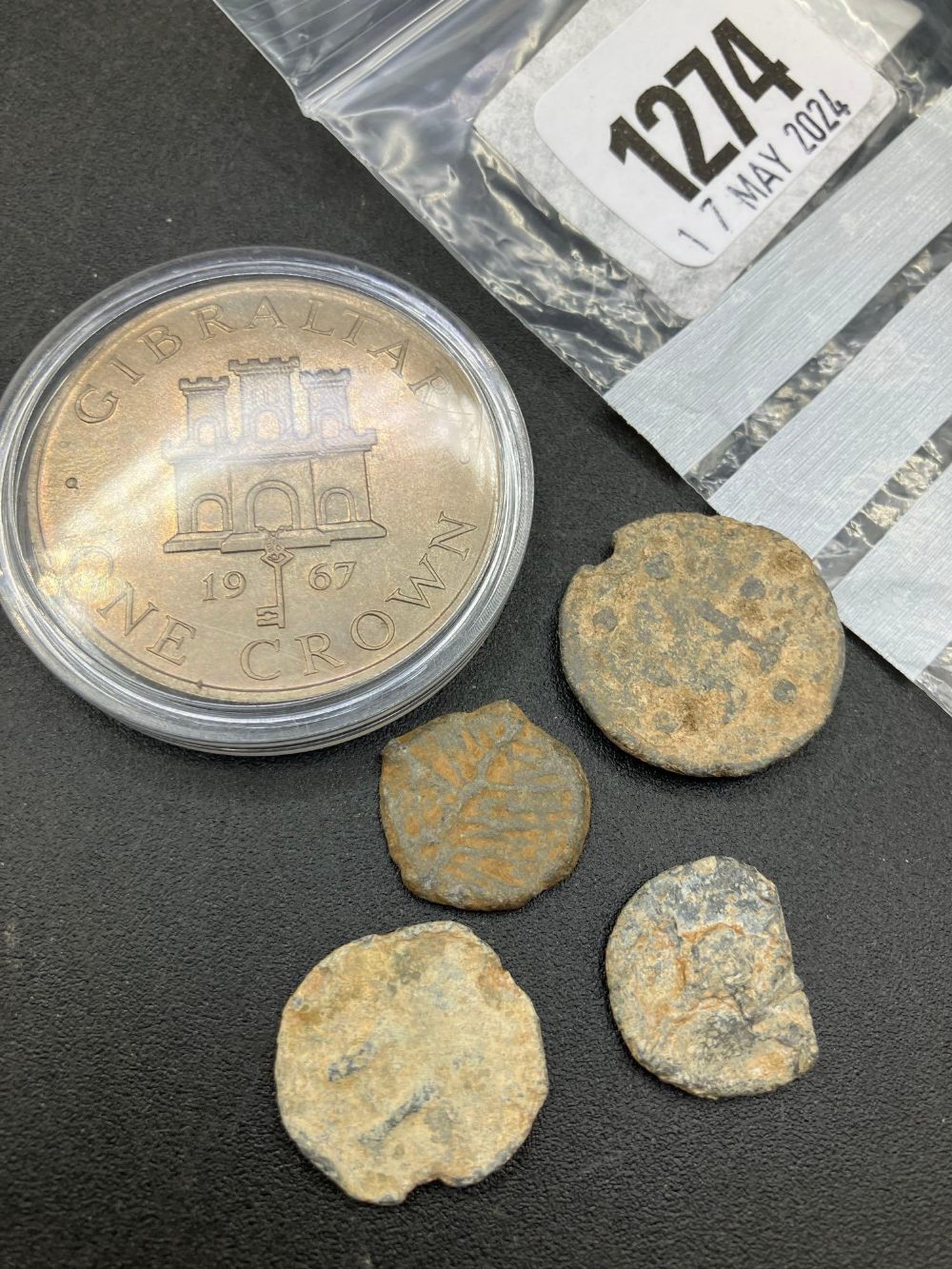 Gibraltar crown 1967 + Detector finds (5)