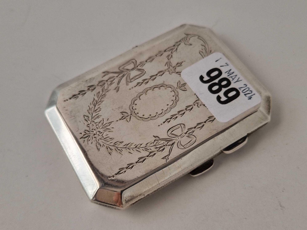 An attractive cigarette case engraved with drapery and ribbons, Birmingham 1919, 75 g