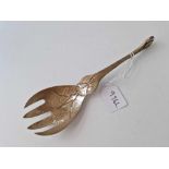 Georg Jensen serving fork, leaf decorated spoon. 7.5 in long. 75 gms