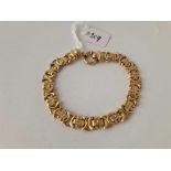 A FANCY LINK BRACELET 9CT 7.5 INCHES 12.5 GMS