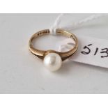 A pearl ring 9ct size F 1.3 gms