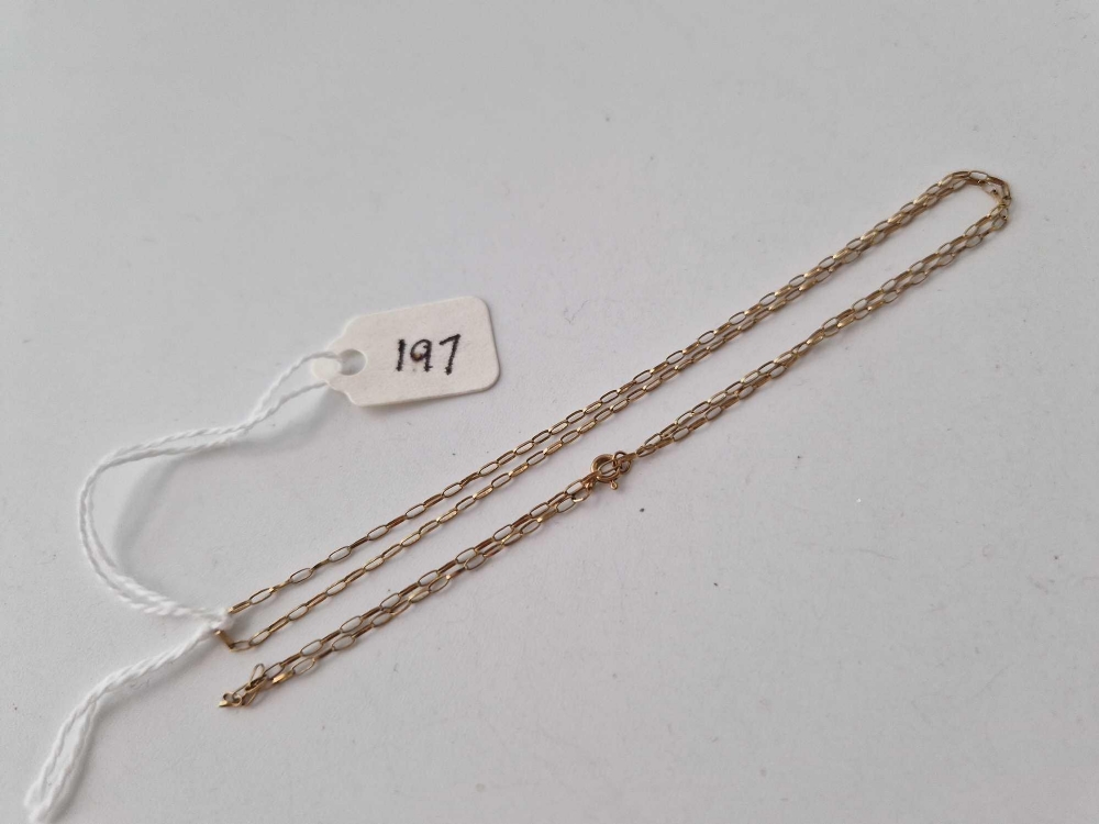 A fine neck chain 9ct 19 inch