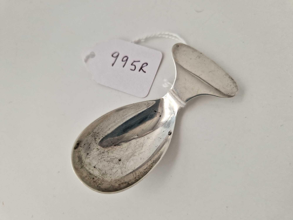 Plain caddy spoon fish shaped. Sheffield 1920 By S H