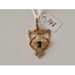 A PRETTY VICTORIAN GEM SET PENDANT 15CT GOLD 4.7 GMS