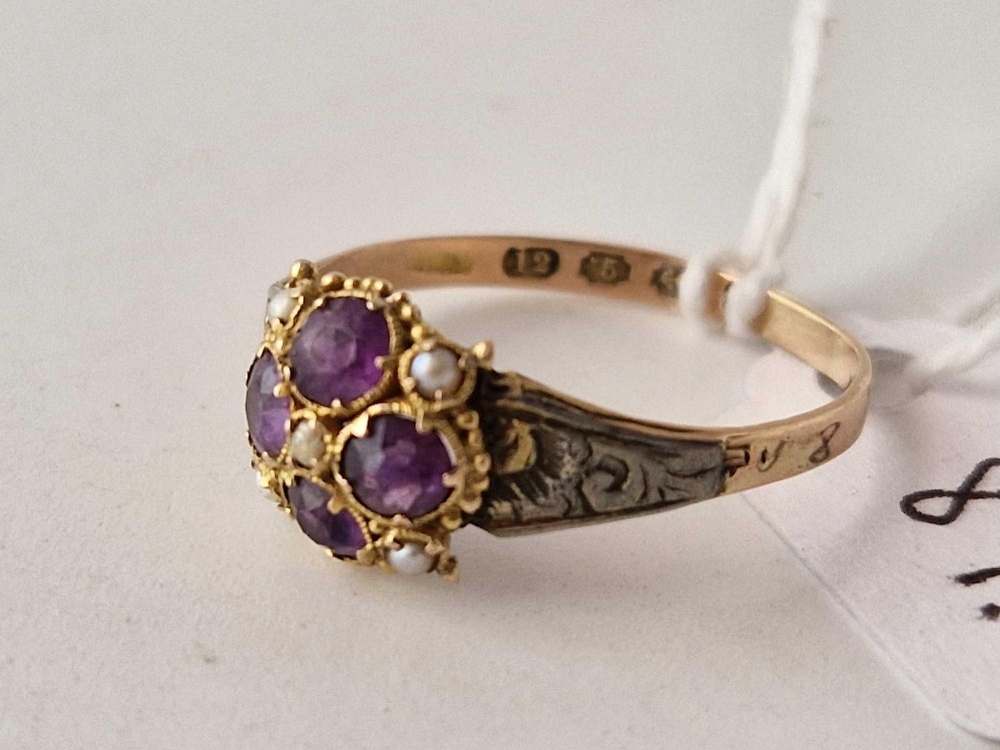 A antique garnet and pearl ring 12ct gold size R 1.6 gms - Image 2 of 3