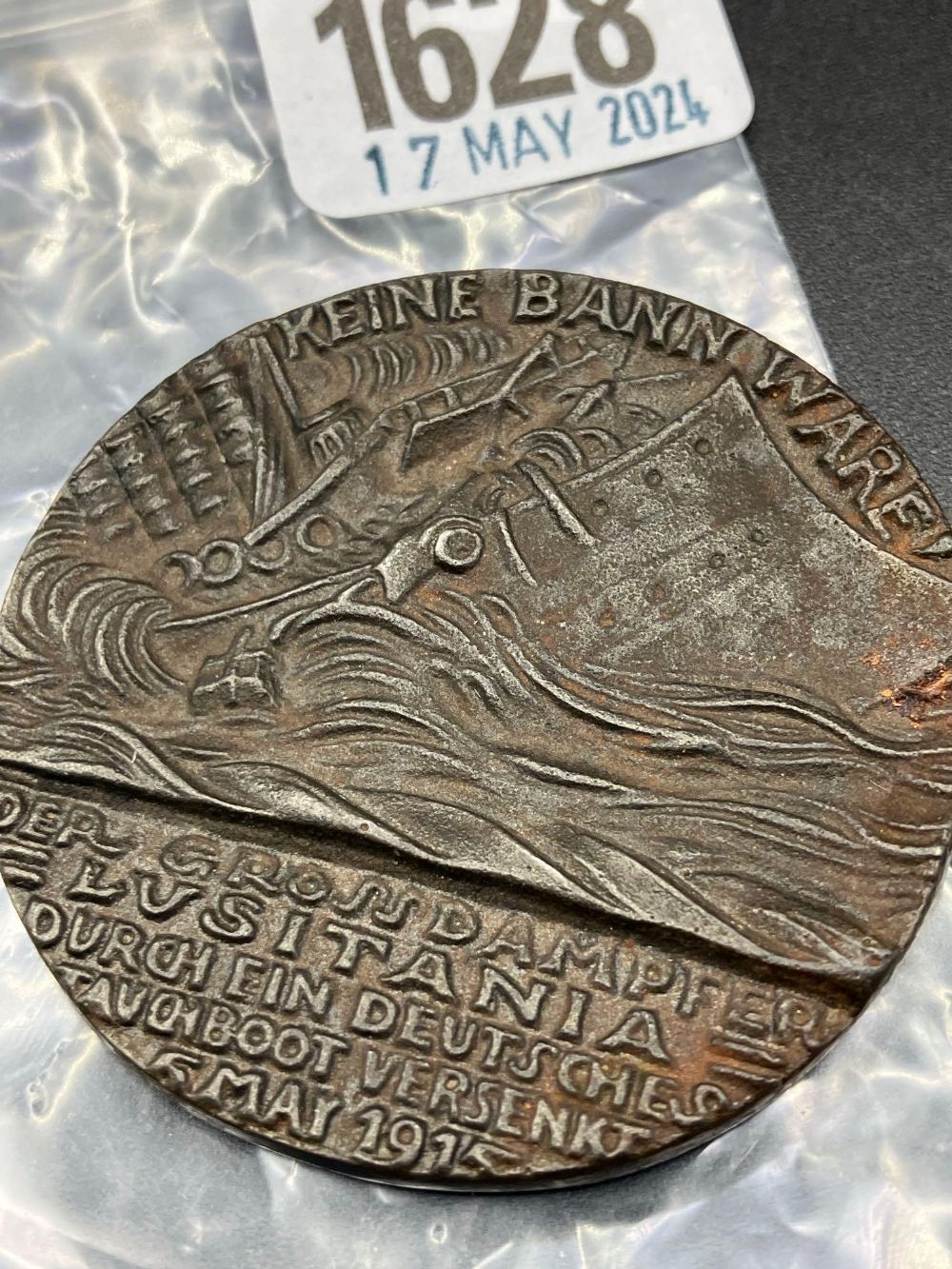 Lusitania medallion - Bild 2 aus 2