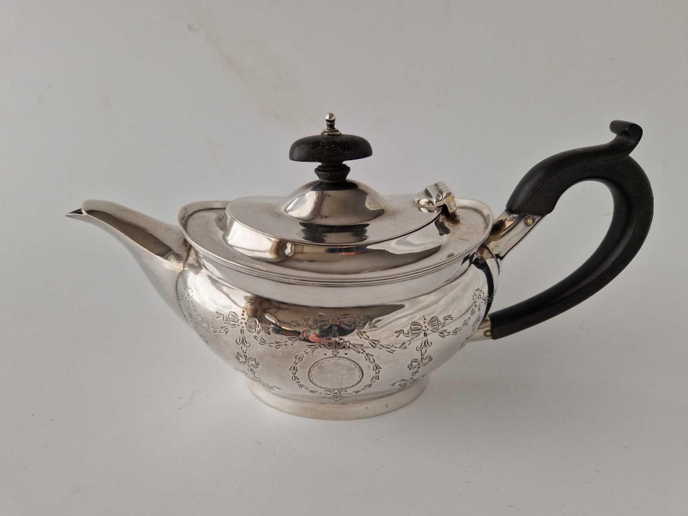 Chester silver oval teapot engraved with drooped festoons. 9 in long 1913. 303gm - Image 2 of 2