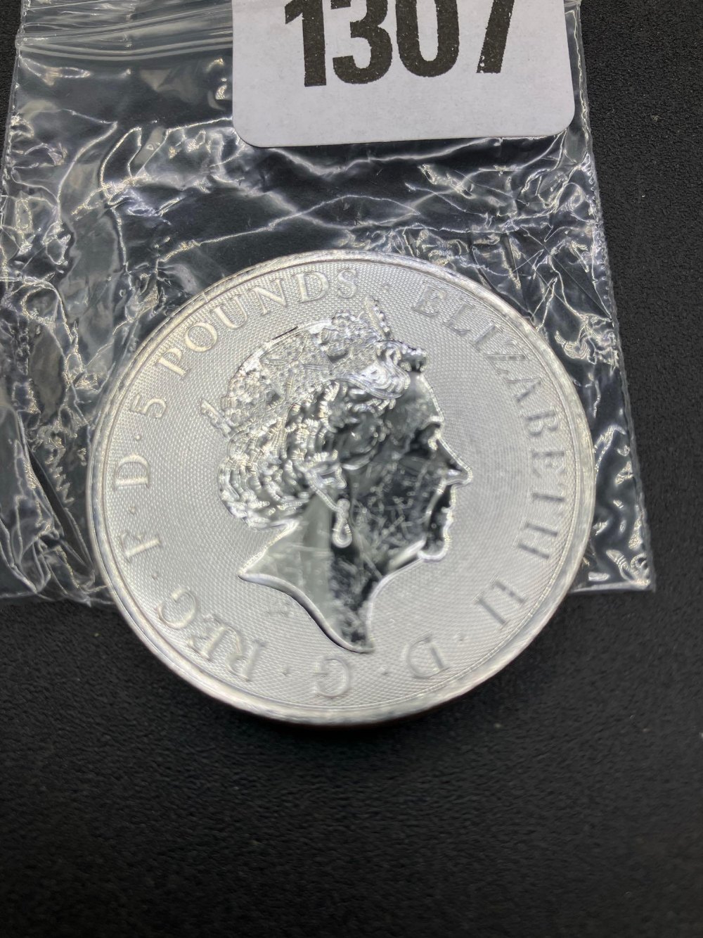 2020 2oz Queens coin - Image 2 of 2