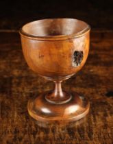 A Late 18th/Early 19th Century Turned Yew-wood Goblet 6" (15 cm) high, 4¾" (12 cm) in diameter.