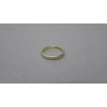 A 14ct yellow gold wedding band - ring size K/L - approx weight 2.7 grams