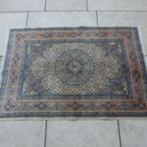 A fine Tabriz hand knotted woollen rug - 1.63m x 1.00m