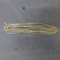A max 9ct (tested) yellow gold guard chain, continuous link - approx 81cm - weight approx 34 grams