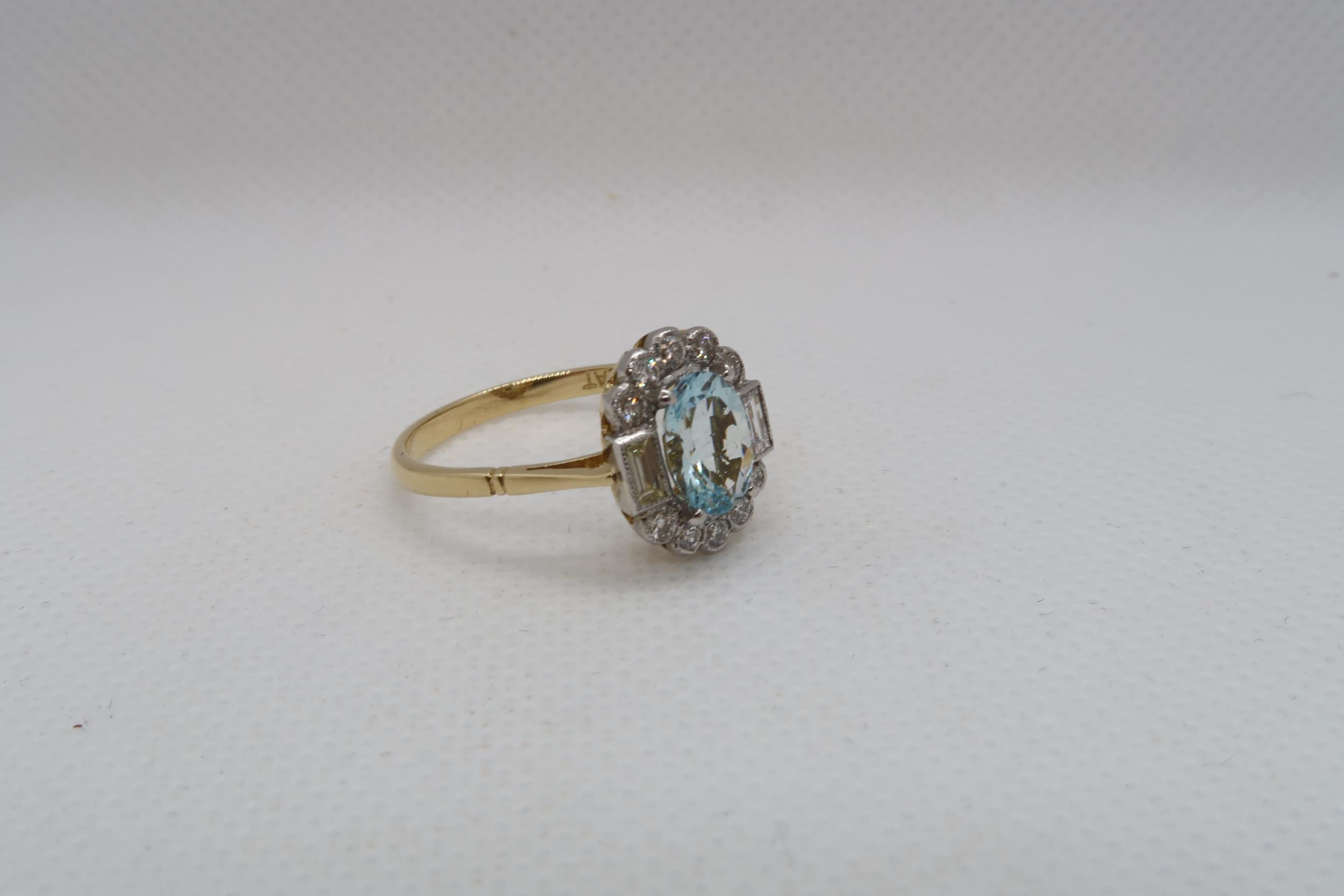 An 18ct yellow gold and platinum Art Deco style aquamarine and diamond ring - diamonds are bright - Image 2 of 4