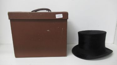 Forsyth of Edinburgh top hat, boxed - inside measurement approx 20cm x 16cm