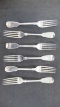 A set of six William IV silver forks, Williams Eaton, London 1832 - 19.5cm - approx 10.7 troy oz