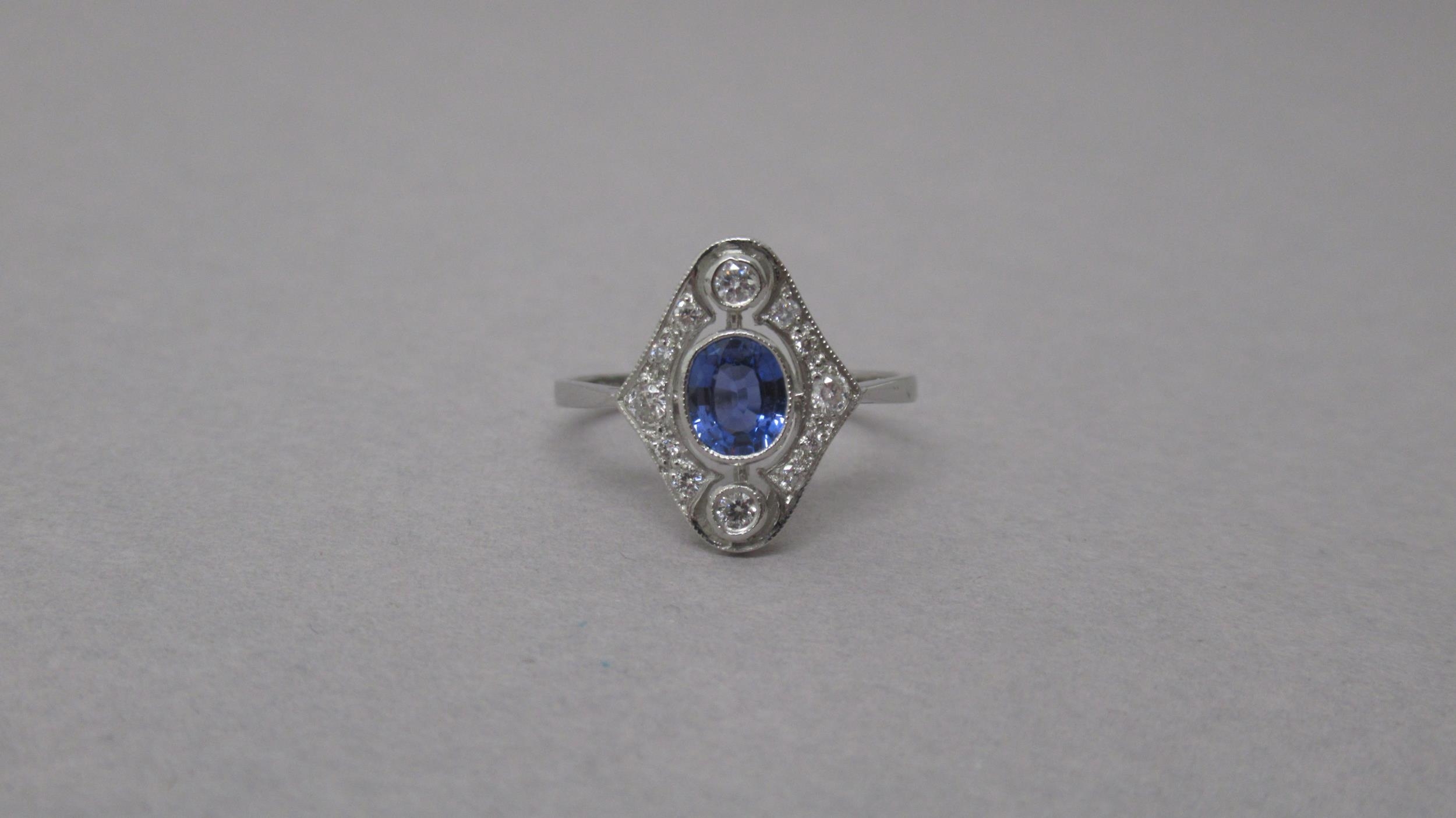 A platinum Art Deco style sapphire and diamond ring - head size approx 15mm x 12mm - ring size - Image 2 of 4