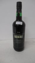 A bottle of Port Morgan Brothers 1986