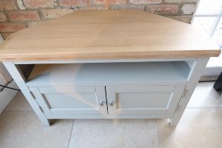 Winchester corner tv unit painted grey with 2 doors. Ex display – Cable holes in back of the