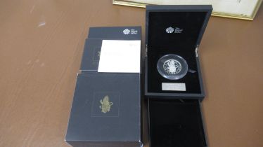 2017 Royal Mint 10oz silver proof coin 'The Queens Beasts, The Lion of England' with C.O.A no 750 in