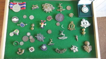 Assorted Regimental badges, Army Service books, Insignia etc
