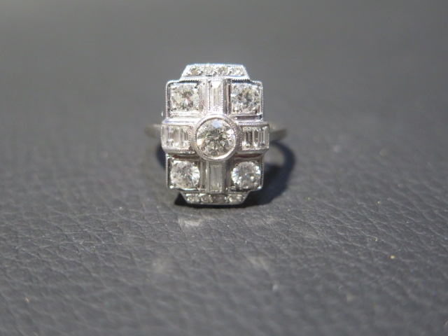 An 18ct white gold Art Deco style ring - approx 2ct of diamonds - ring size O - head 18mm x 13mm - - Image 3 of 4